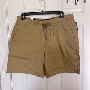 NWT Gap pull on shorts